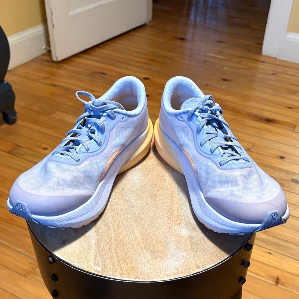 Lululemon Split Shift running shoes - image 2